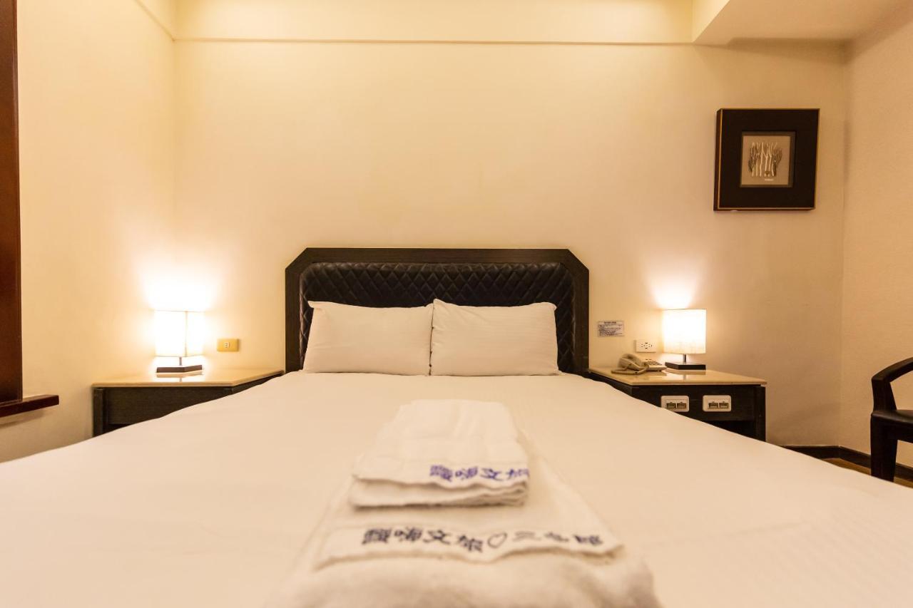 I Hi Sanduo Travel Hotel Kaohsiung Eksteriør billede